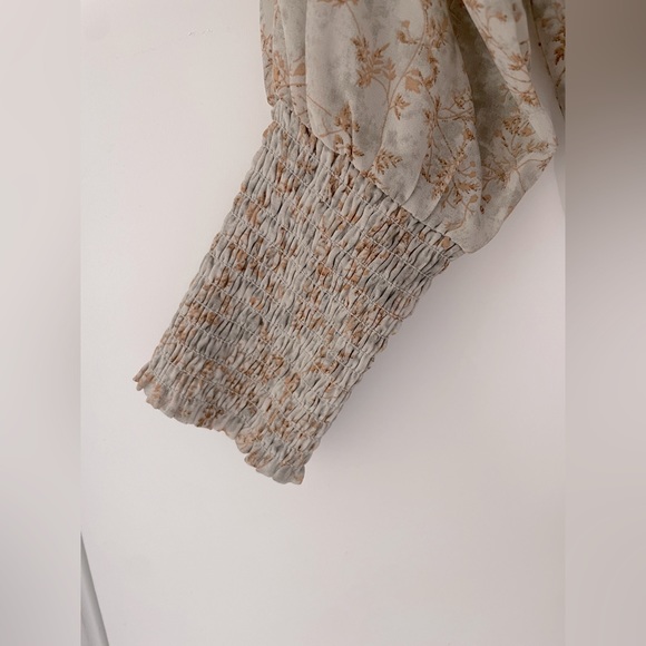 Pattern blouse size Medium/Large - Picture 2 of 3